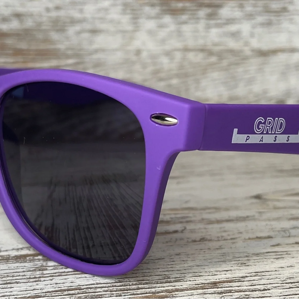 WILLIAMS Formula 1 F1 Racing Team Sunglasses Grid Pass Albon Carlos Sainz Purple